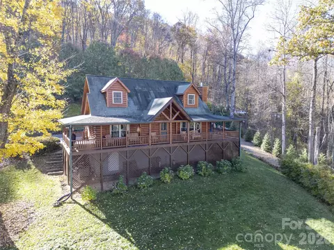 17 Aaron Way, Waynesville, NC 28786