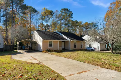 10118 Santa Fe Ln, Mint Hill, NC 28227
