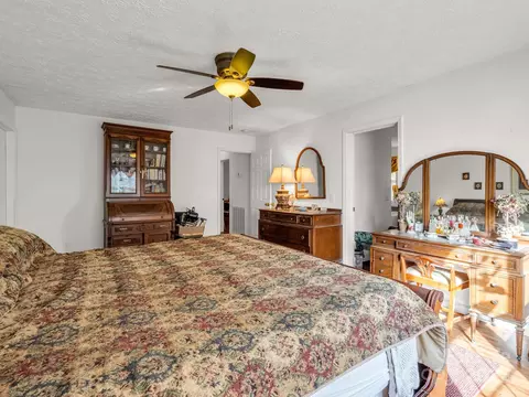 Bedroom - 262 Daisy Ln, Bostic, NC 28018 photo 3 of 5