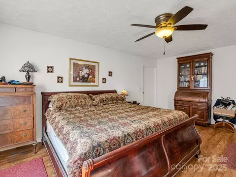 Bedroom - 262 Daisy Ln, Bostic, NC 28018 photo 2 of 5