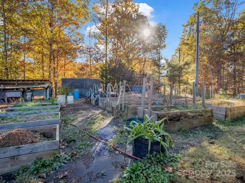 Exterior - 262 Daisy Ln, Bostic, NC 28018 photo 6 of 9