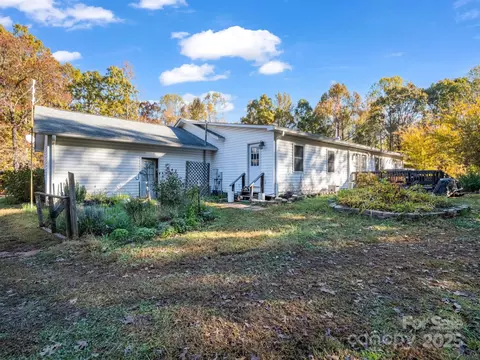Exterior - 262 Daisy Ln, Bostic, NC 28018 photo 7 of 9