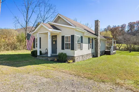 92 Wachayu Dr, Clyde, NC 28721
