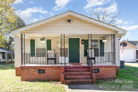 106 E Liberty St, China Grove, NC 28023