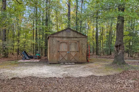443 Sessions Rd, Elgin, SC 29045 photo 29