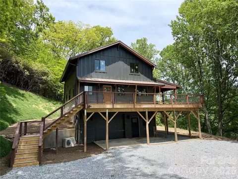 114 Phivo Dr, Balsam Grove, NC 28708