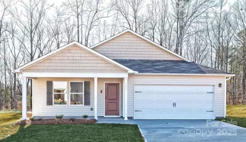 464 Sundown Dr, Spartanburg, SC 29302