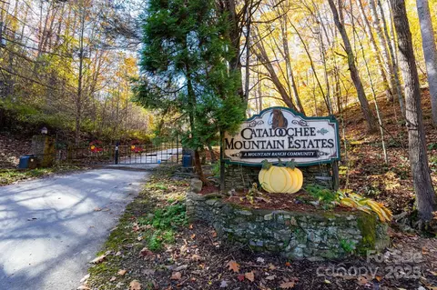 Appaloosa Trail, Waynesville, NC 28785