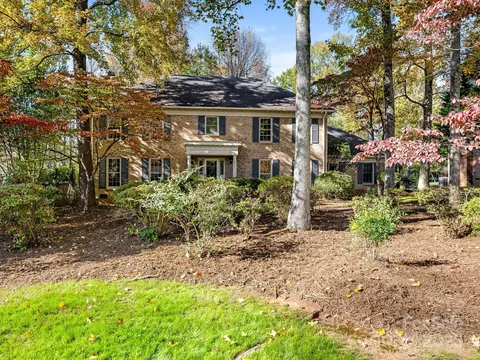 2030 Clematis Dr, Charlotte, NC 28211
