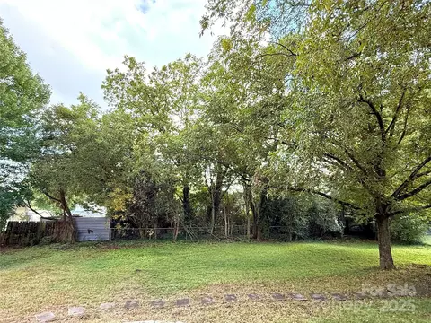 Exterior - 304 E 21st St, Kannapolis, NC 28083 photo 1 of 6