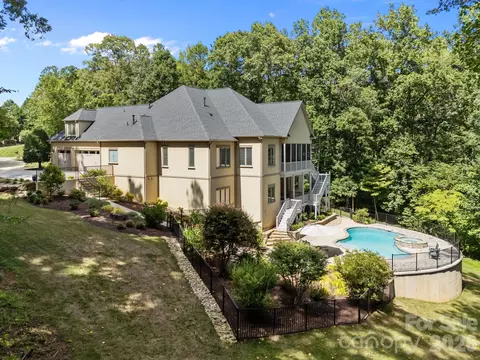 Exterior - 242 Anniston Way, Davidson, NC 28036 photo 6 of 13