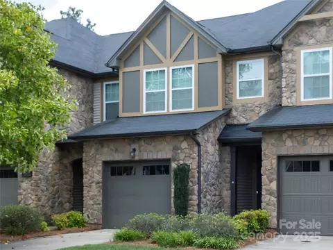 9547 Glenburn Ln, Charlotte, NC 28278