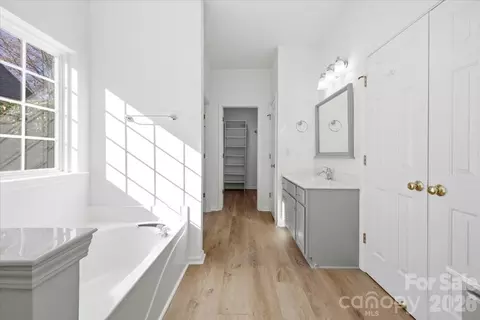 Entry Way - 7709 Sedgebrook E Dr E, Stanley, NC 28164 photo 3 of 5