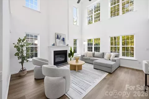 7709 Sedgebrook E Dr E, Stanley, NC 28164