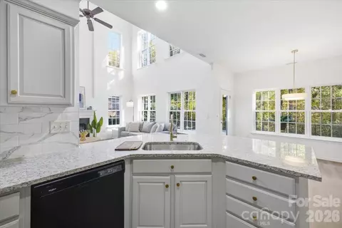 Kitchen - 7709 Sedgebrook E Dr E, Stanley, NC 28164 photo 5 of 5