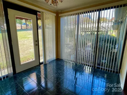 5232 Wolfe Rd, Hickory, NC 28601 photo 18