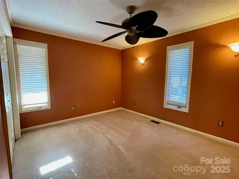 5232 Wolfe Rd, Hickory, NC 28601 photo 27