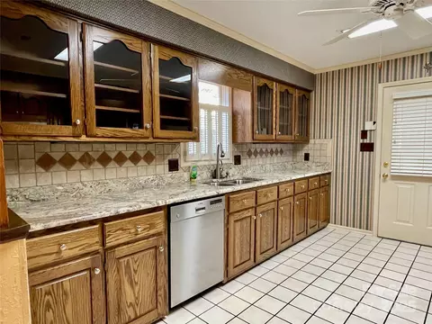 5232 Wolfe Rd, Hickory, NC 28601 photo 9