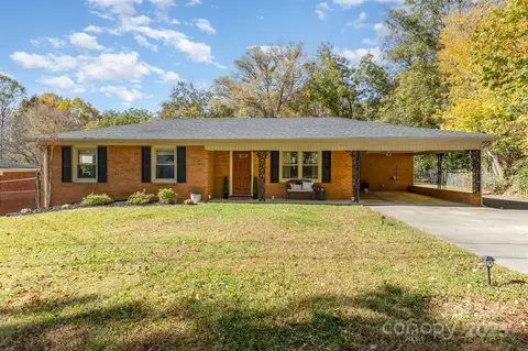 100 Fir Ave, Kannapolis, NC 28081