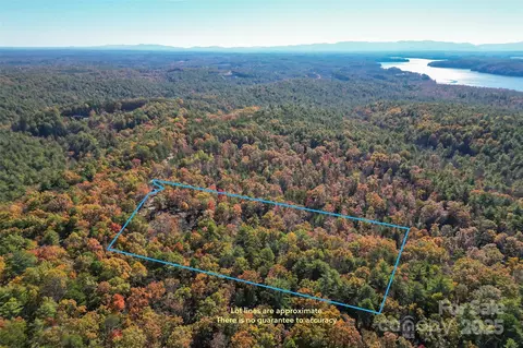 2575 Wolf Pit Rd, Morganton, NC 28655