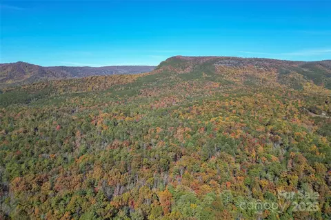 2575 Wolf Pit Rd, Morganton, NC 28655 photo 2