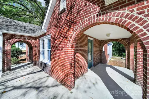 803 Packard Ave, Kannapolis, NC 28083 photo 9
