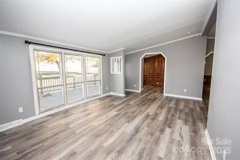 943 Tabor Rd, Olin, NC 28660 photo 7