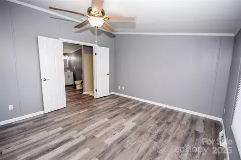 943 Tabor Rd, Olin, NC 28660 photo 11