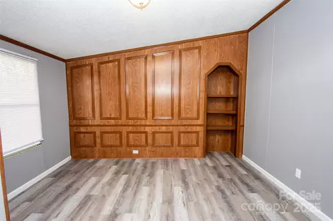 943 Tabor Rd, Olin, NC 28660 photo 8