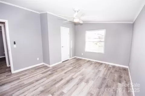943 Tabor Rd, Olin, NC 28660 photo 29
