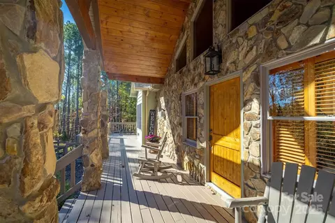 Exterior - 4030 S View Blvd, Morganton, NC 28655 photo 5 of 8