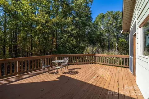 Exterior - 4030 S View Blvd, Morganton, NC 28655 photo 7 of 8