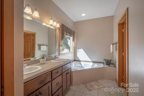 Bath - 4030 S View Blvd, Morganton, NC 28655 photo 2 of 4