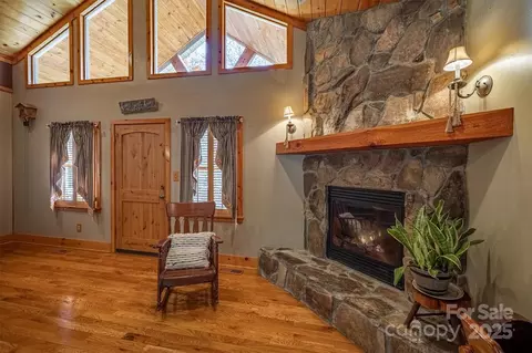 Living - 4030 S View Blvd, Morganton, NC 28655 photo 4 of 4