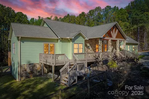 4030 S View Blvd, Morganton, NC 28655