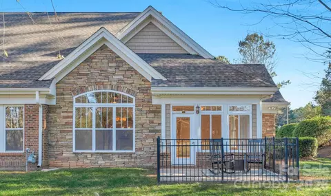 3038 Bellasera Way, Matthews, NC 28105
