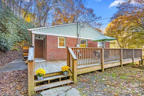Exterior - 456 Rector Corner Rd, Marshall, NC 28753 photo 2 of 7