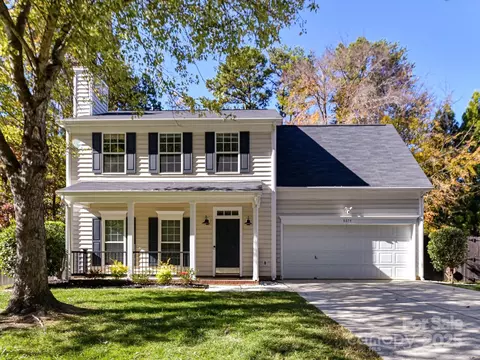 8674 Brook Glen Ln, Huntersville, NC 28078