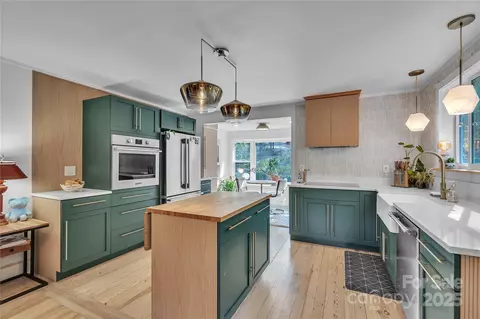 Kitchen - 35 Wilcox Rd, Tryon, NC 28782 photo 2 of 2