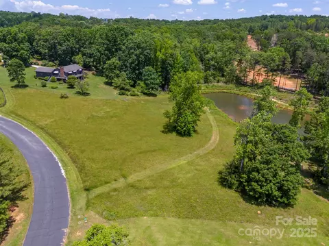 Mapleton Lane, Columbus, NC 28722 photo 6