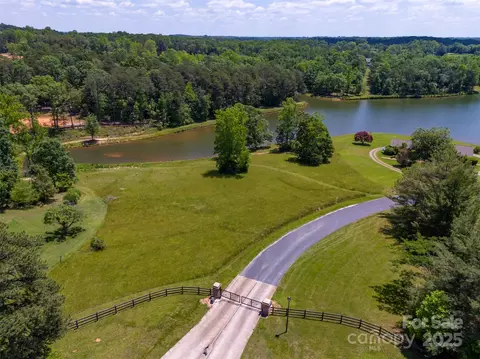 Mapleton Lane, Columbus, NC 28722 photo 7