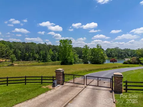 Mapleton Lane, Columbus, NC 28722 photo 8