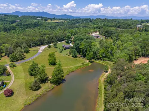 Mapleton Lane, Columbus, NC 28722 photo 3