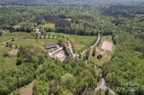 Mapleton Lane, Columbus, NC 28722 photo 11