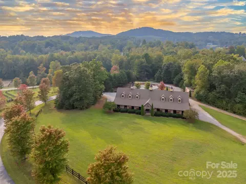Mapleton Lane, Columbus, NC 28722 photo 16