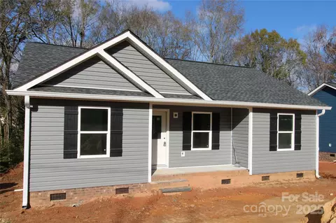 150 Hinton St, Chester, SC 29706