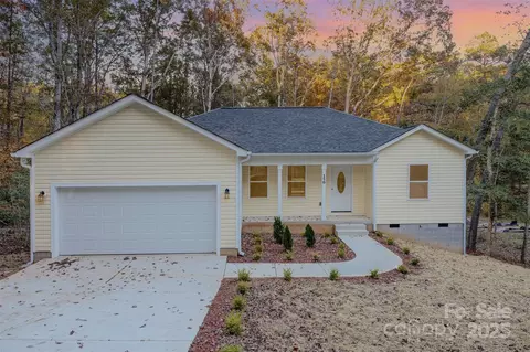 150 Woodrun Dr, Mount Gilead, NC 27306
