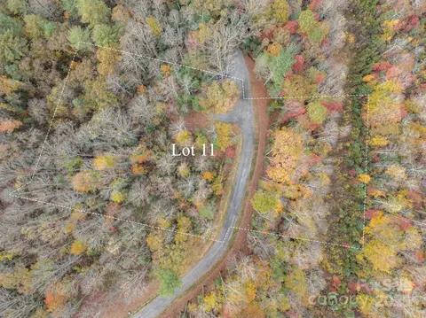 000 Reserve 11 Way #11, Hendersonville, NC 28739