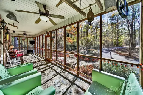 2895 Courtside Dr, Lancaster, SC 29720 photo 9