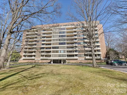 2633 Richardson 5b Dr #5B, Charlotte, NC 28211